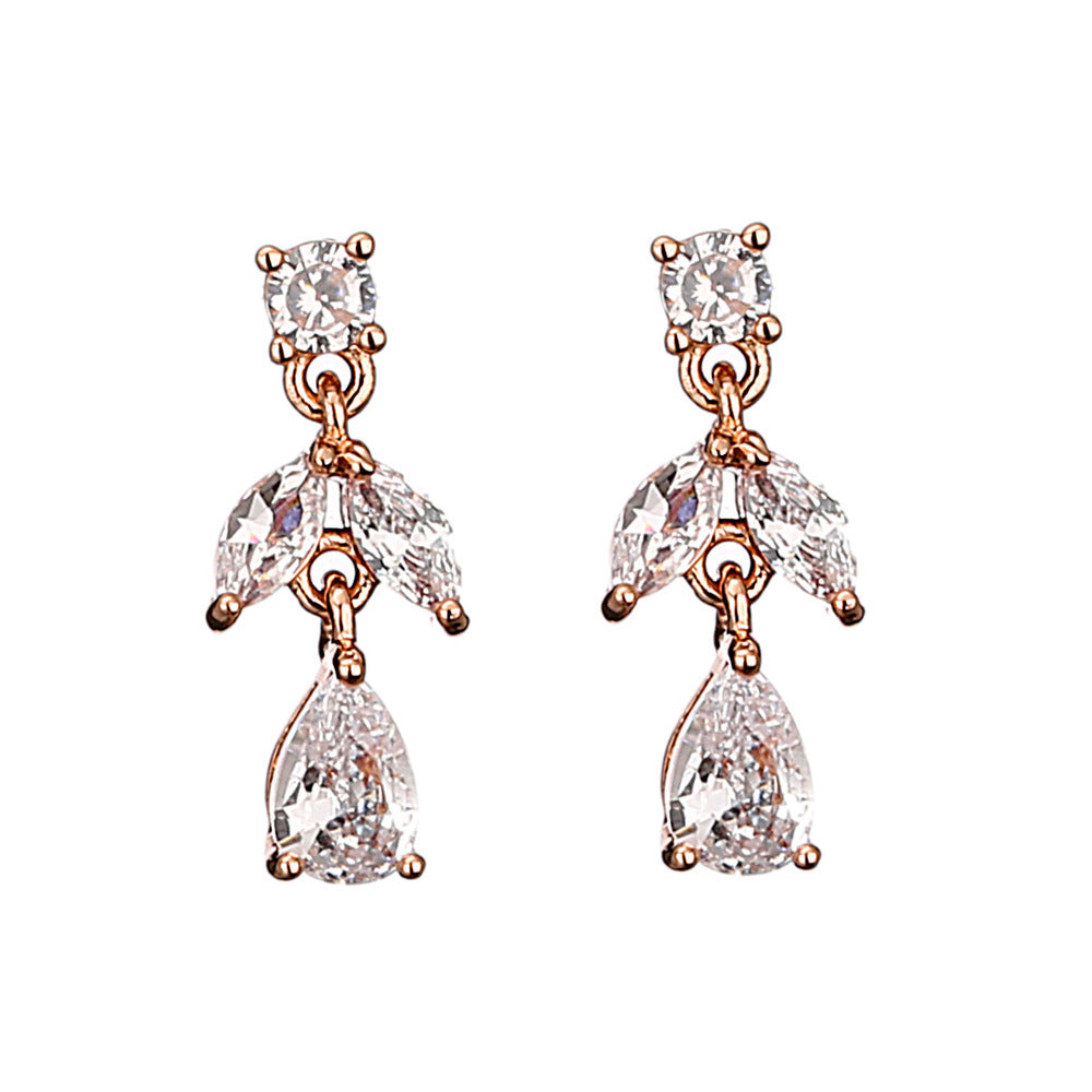 Elegant Diamond Necklace and Earrings