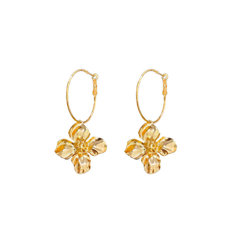 Elegant Flower Earring