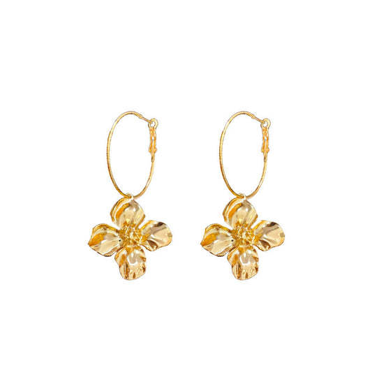 Elegant Flower Earring